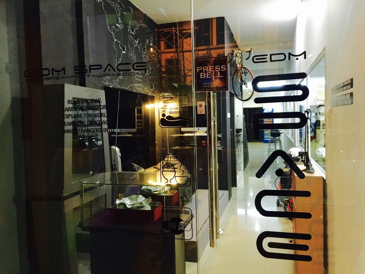 Edm Space Ipoh Exterior photo